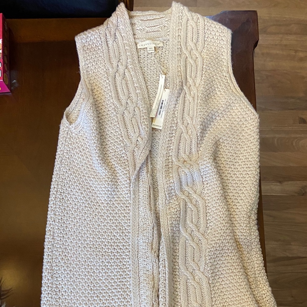 Lovestitch Sleeveless Cable Sweater Duster